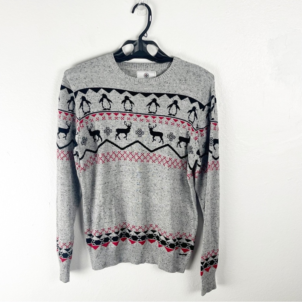 ON THE BYAS Gray Penguin Deer Novelty Prints Long Sleeves Sweater Size Small